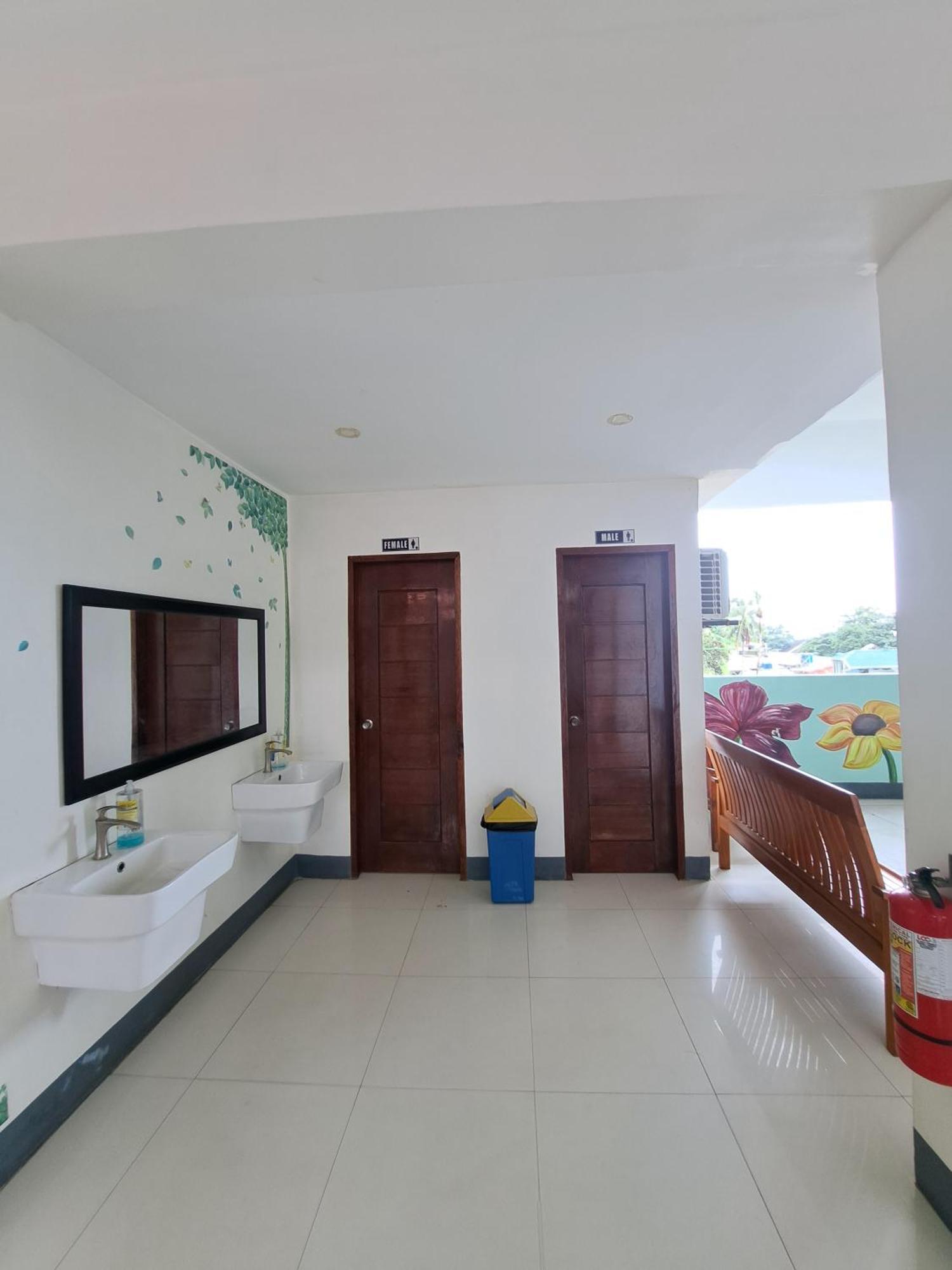 Virginia Suites El Nido Esterno foto